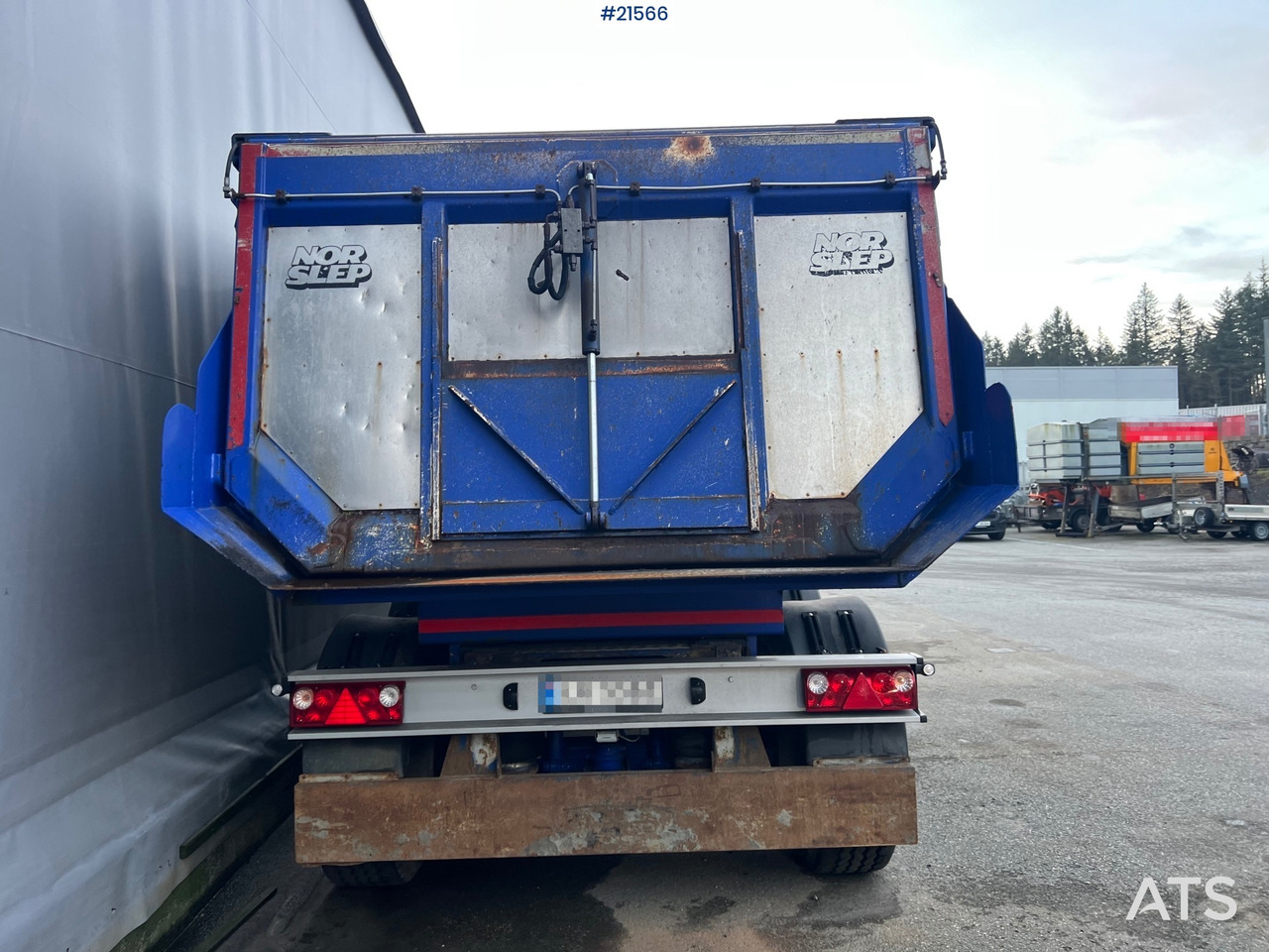 Príves sklápěcí Langendorf 3 akslet asfaltsemi m/ Hydraulsik kapell: obrázok 9 Príves sklápěcí Langendorf 3 akslet asfaltsemi m/ Hydraulsik kapell: obrázok 9