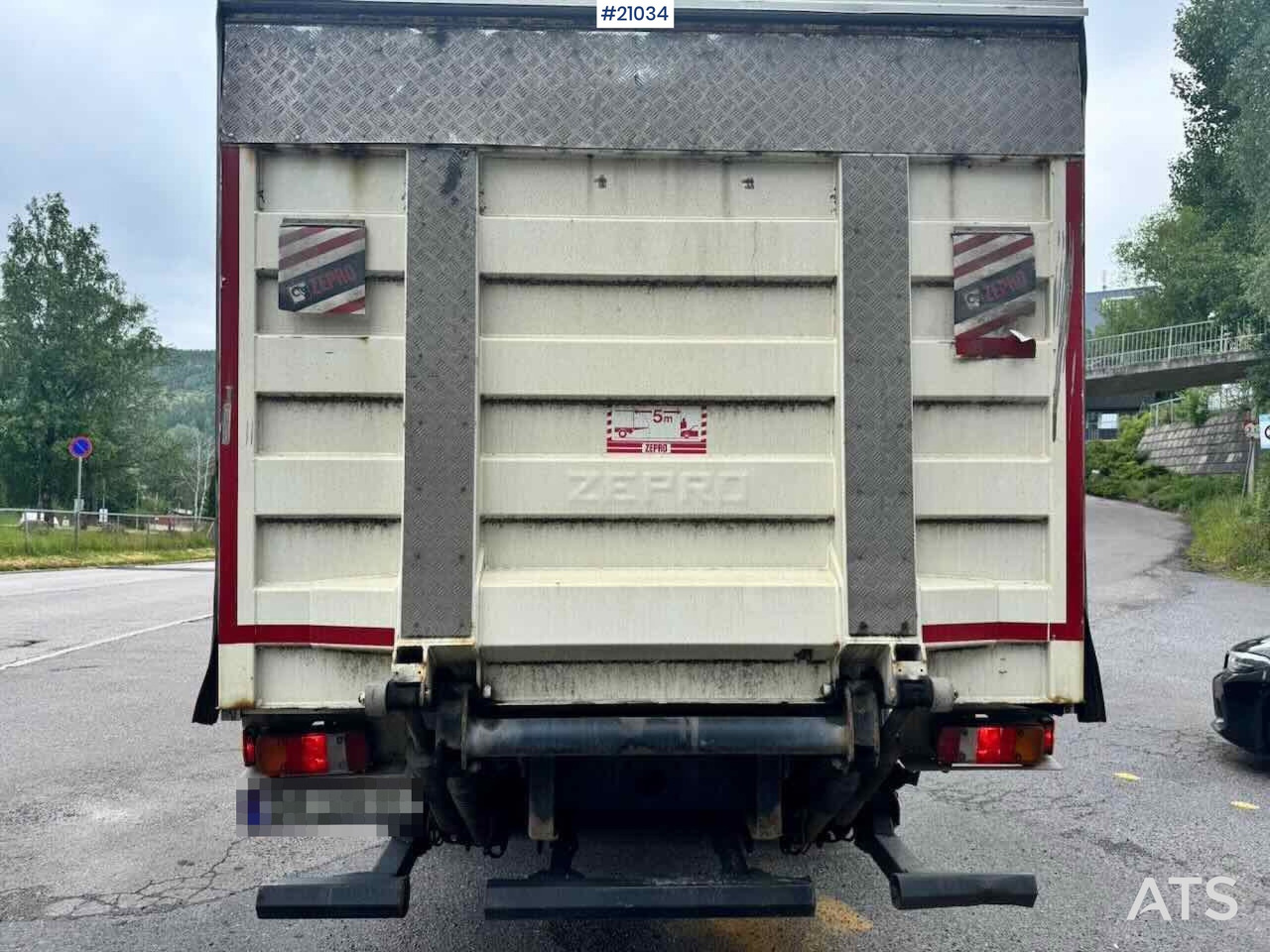 Skříňový nákladní auto MAN TGS 26.400: obrázok 26 Skříňový nákladní auto MAN TGS 26.400: obrázok 26