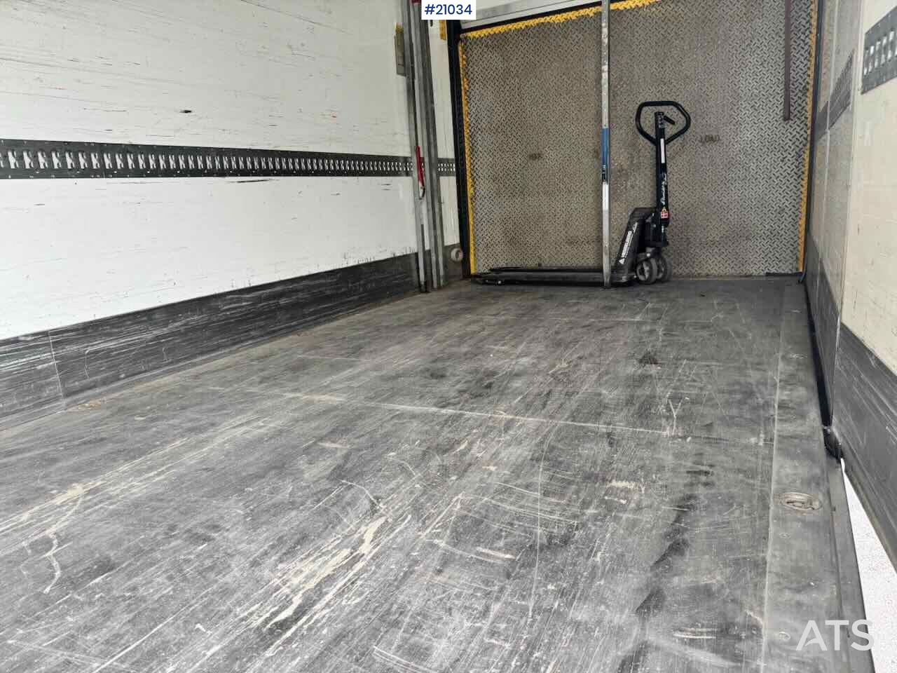 Skříňový nákladní auto MAN TGS 26.400: obrázok 31 Skříňový nákladní auto MAN TGS 26.400: obrázok 31