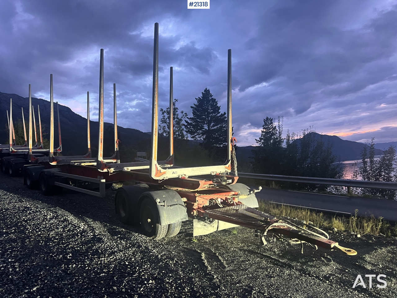 MVB10 MVB10-FLS4 4 akslet Tømmerhenger - Klanicový príves: obrázok 1 MVB10 MVB10-FLS4 4 akslet Tømmerhenger - Klanicový príves: obrázok 1