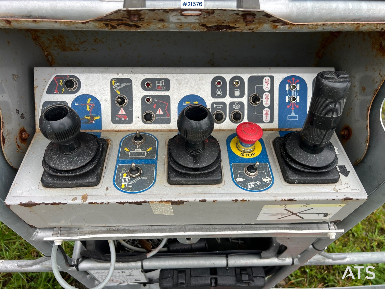 Manitou 200 ATJ Teleskoplift - Kĺbová pracovná plošina: obrázok 3 Manitou 200 ATJ Teleskoplift - Kĺbová pracovná plošina: obrázok 3