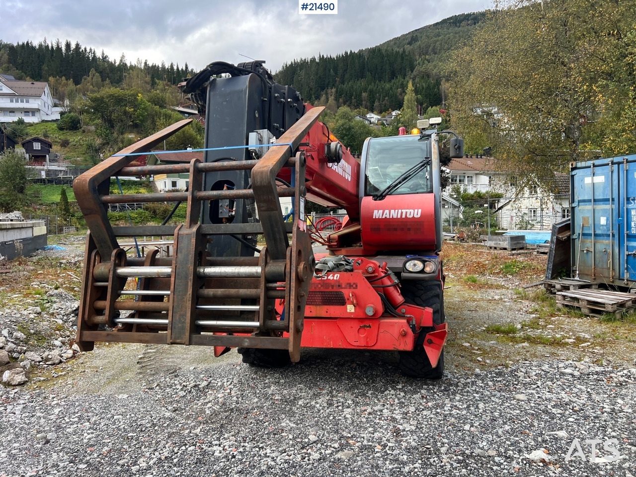 Manitou MRT2540 m/ radiostyring, mannskapskorg, 2 sett pallegafler, jibb med vinsj (1.5 tonn) - Teleskopický nakladač: obrázok 2 Manitou MRT2540 m/ radiostyring, mannskapskorg, 2 sett pallegafler, jibb med vinsj (1.5 tonn) - Teleskopický nakladač: obrázok 2