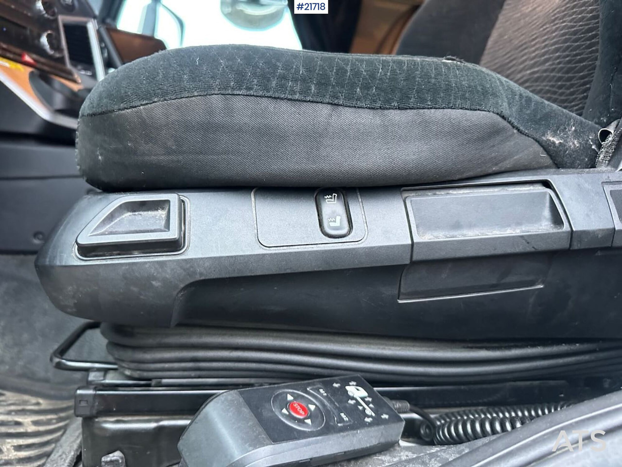 Skříňový nákladní auto Mercedes Actros 1835 skapbil m/ Full sideåpning, aggregat, lift og 2 sett dekk: obrázok 18