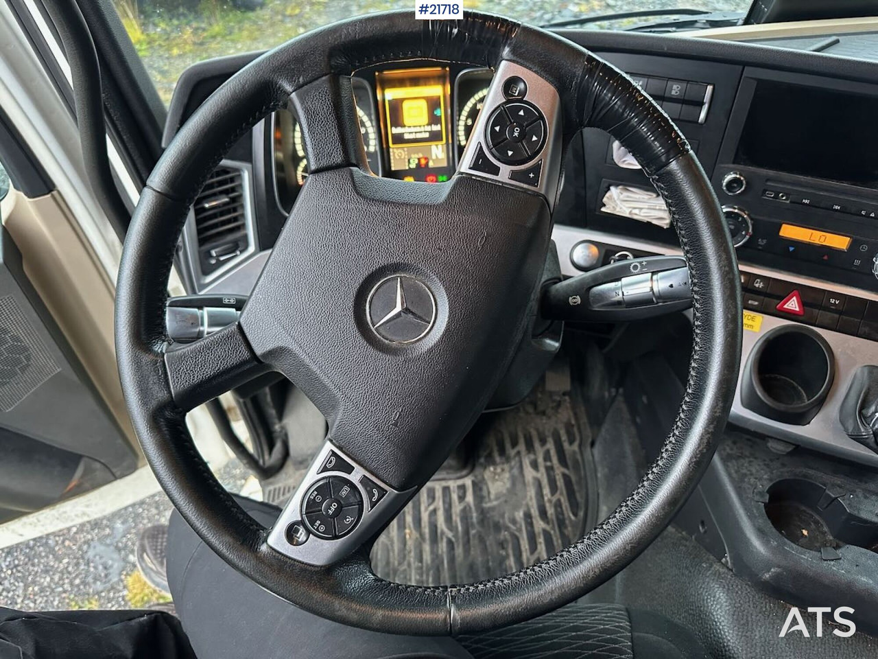 Skříňový nákladní auto Mercedes Actros 1835 skapbil m/ Full sideåpning, aggregat, lift og 2 sett dekk: obrázok 22