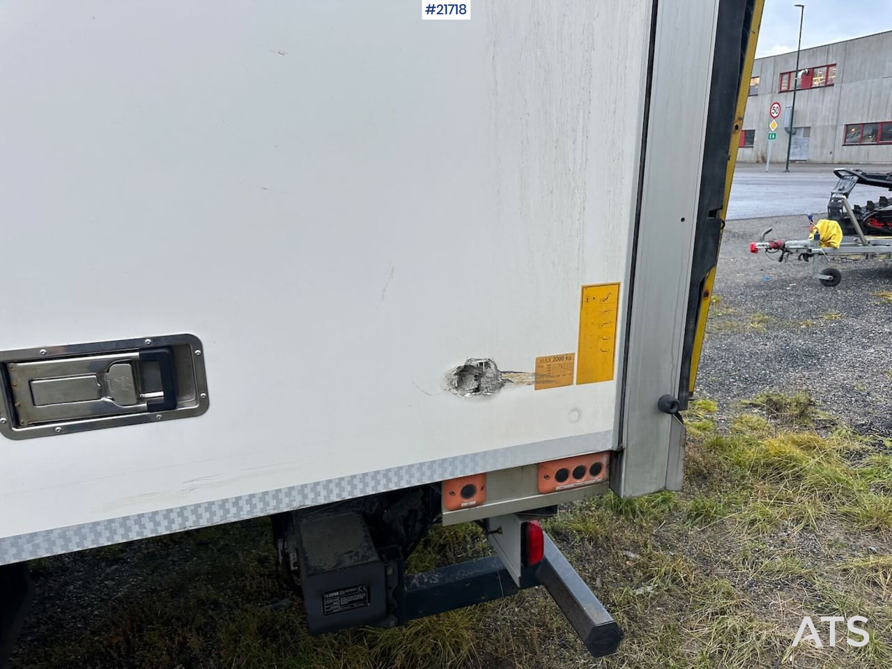 Skříňový nákladní auto Mercedes Actros 1835 skapbil m/ Full sideåpning, aggregat, lift og 2 sett dekk: obrázok 48