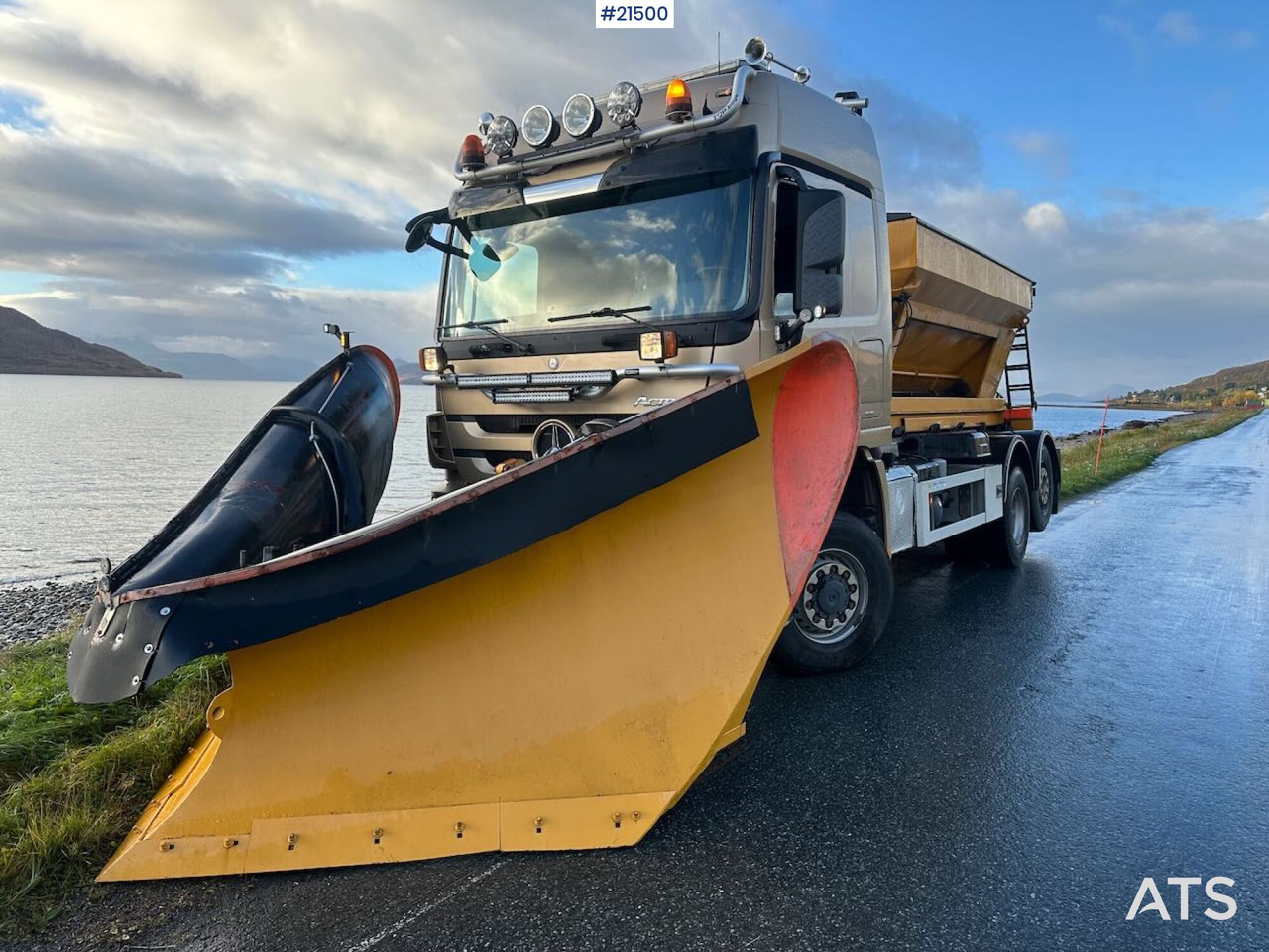 Mercedes Actros 2848 4x4+2 brøyterigget krokbil - Hákový nosič kontajnerov: obrázok 1 Mercedes Actros 2848 4x4+2 brøyterigget krokbil - Hákový nosič kontajnerov: obrázok 1