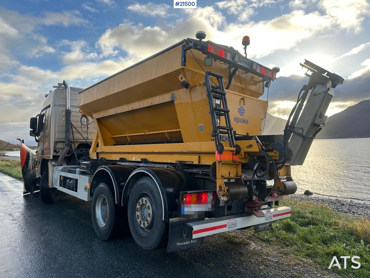 Mercedes Actros 2848 4x4+2 brøyterigget krokbil - Hákový nosič kontajnerov: obrázok 3 Mercedes Actros 2848 4x4+2 brøyterigget krokbil - Hákový nosič kontajnerov: obrázok 3