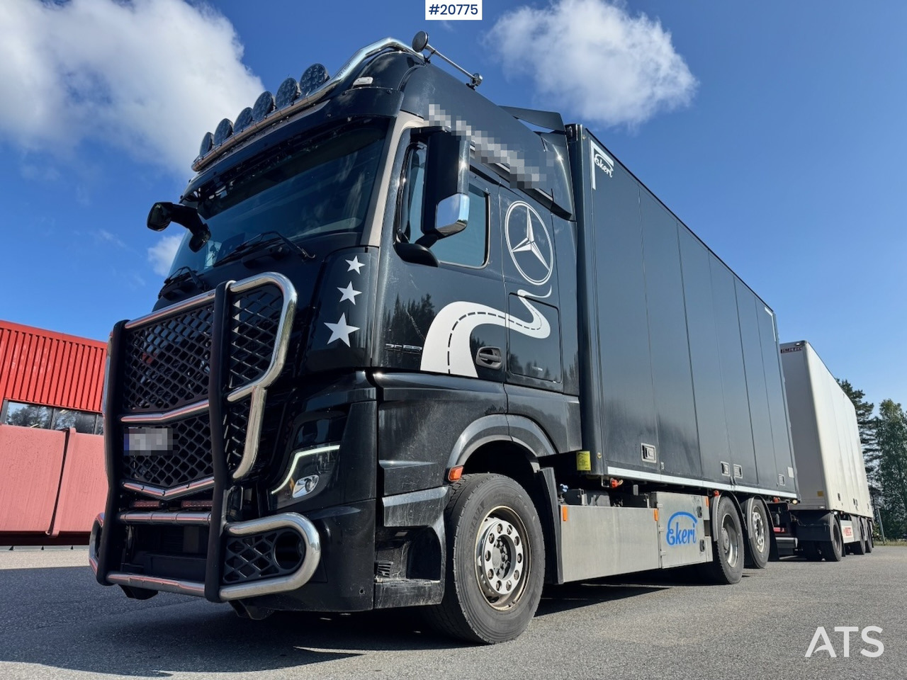 Skříňový nákladní auto Mercedes Actros: obrázok 11 Skříňový nákladní auto Mercedes Actros: obrázok 11