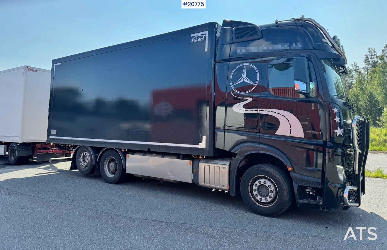 Skříňový nákladní auto Mercedes Actros: obrázok 8 Skříňový nákladní auto Mercedes Actros: obrázok 8