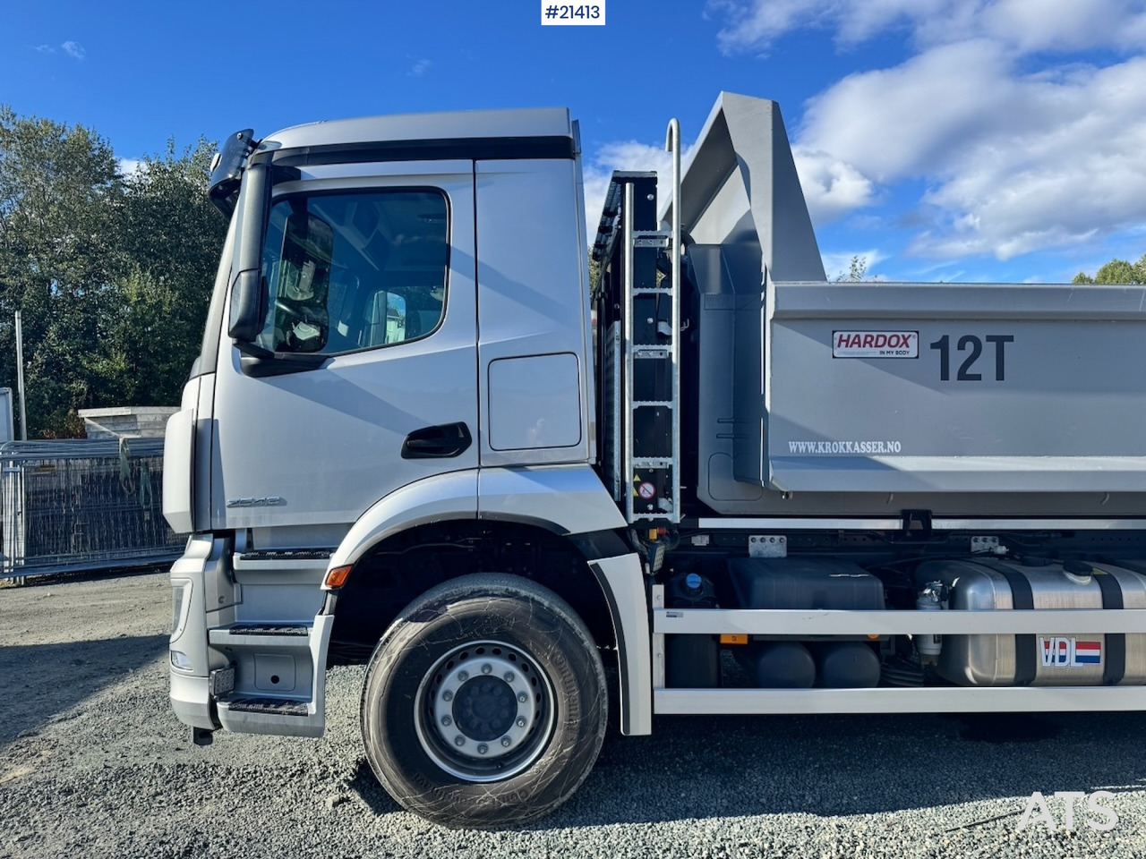 Mercedes Arocs 2543 - Hákový nosič kontajnerov: obrázok 4 Mercedes Arocs 2543 - Hákový nosič kontajnerov: obrázok 4