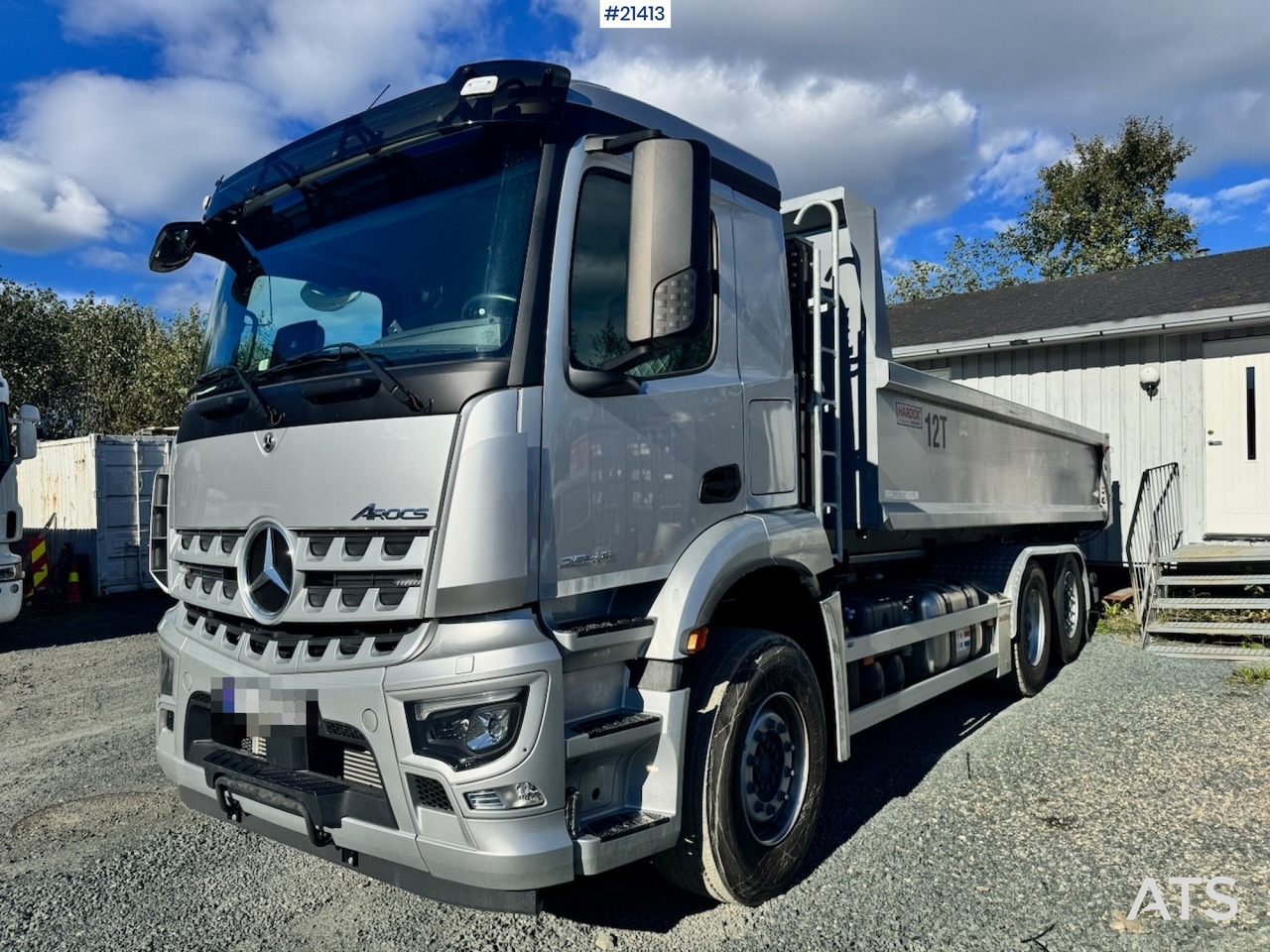 Mercedes Arocs 2543 - Hákový nosič kontajnerov: obrázok 2 Mercedes Arocs 2543 - Hákový nosič kontajnerov: obrázok 2