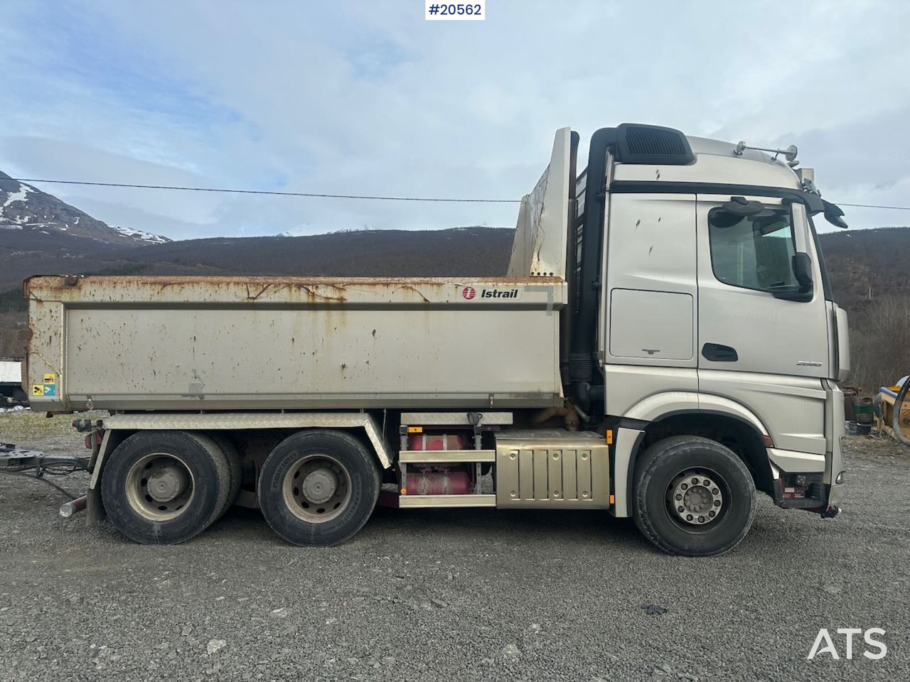 Mercedes Arocs 2658 - Sklápač: obrázok 3 Mercedes Arocs 2658 - Sklápač: obrázok 3