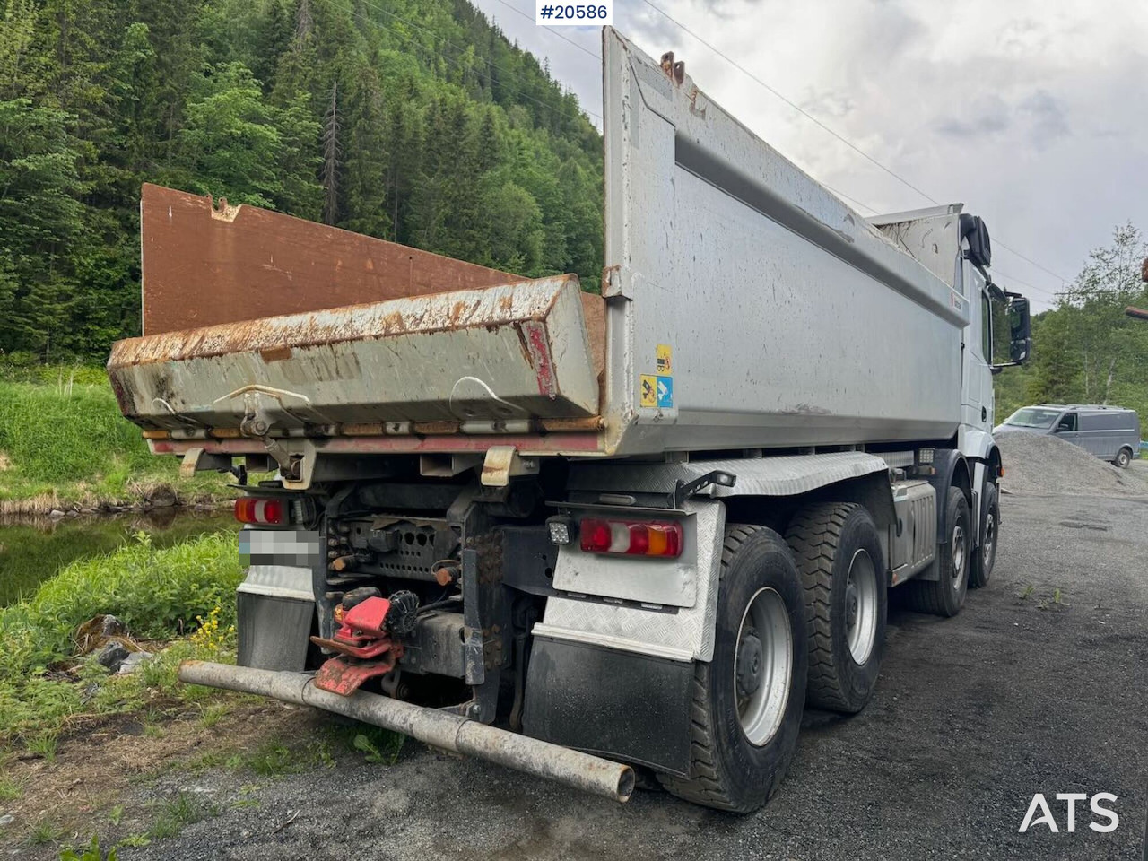Mercedes Arocs 3258 - Sklápač: obrázok 2 Mercedes Arocs 3258 - Sklápač: obrázok 2
