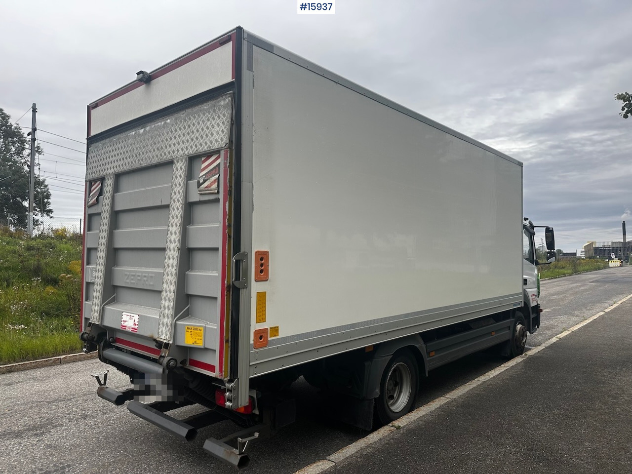 Mercedes Atego - Skříňový nákladní auto: obrázok 5 Mercedes Atego - Skříňový nákladní auto: obrázok 5