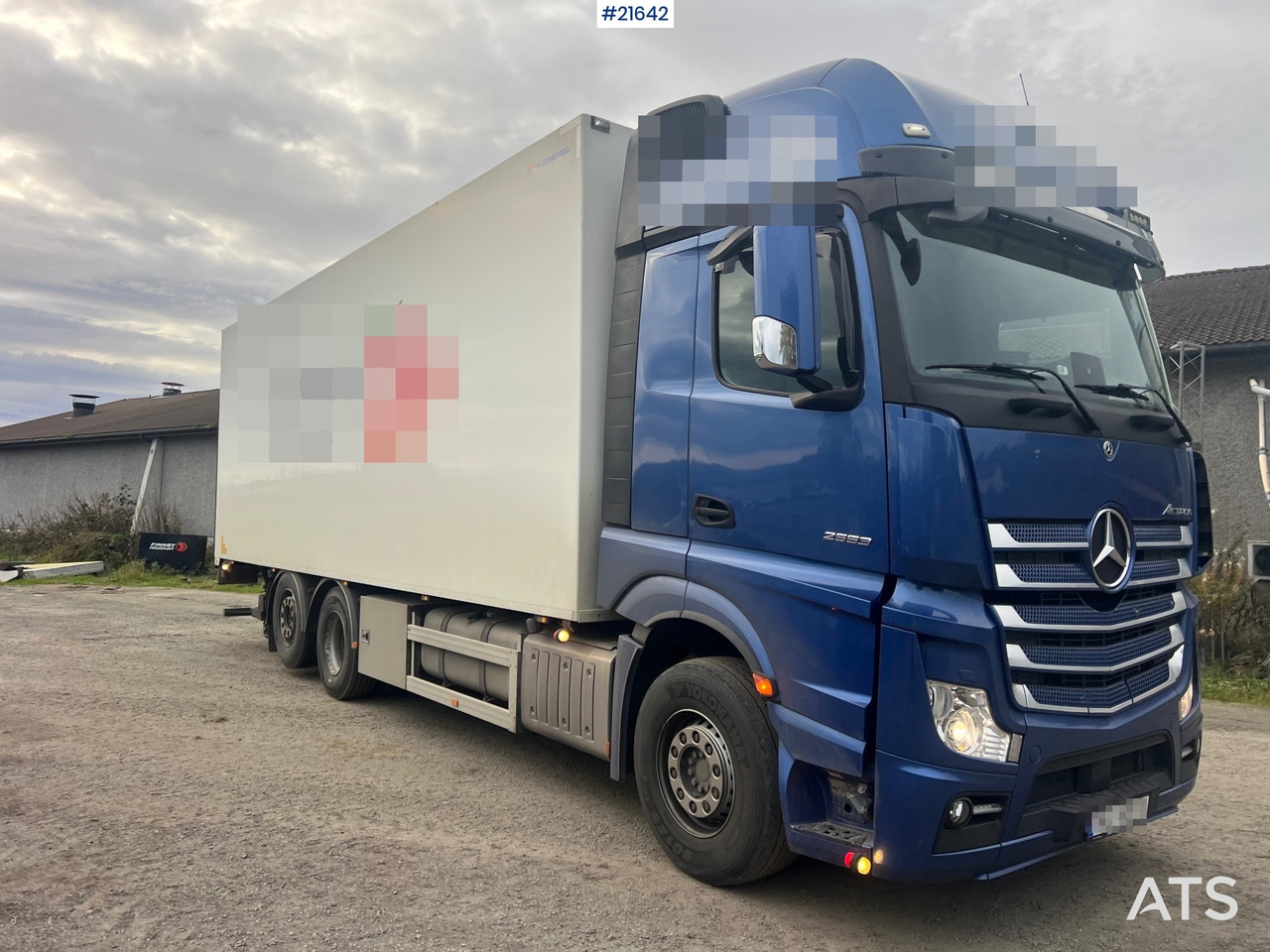 Mercedes-Benz Actrox 6x2 skapbil m/ kjøl/frys aggregat - Skříňový nákladní auto: obrázok 4 Mercedes-Benz Actrox 6x2 skapbil m/ kjøl/frys aggregat - Skříňový nákladní auto: obrázok 4