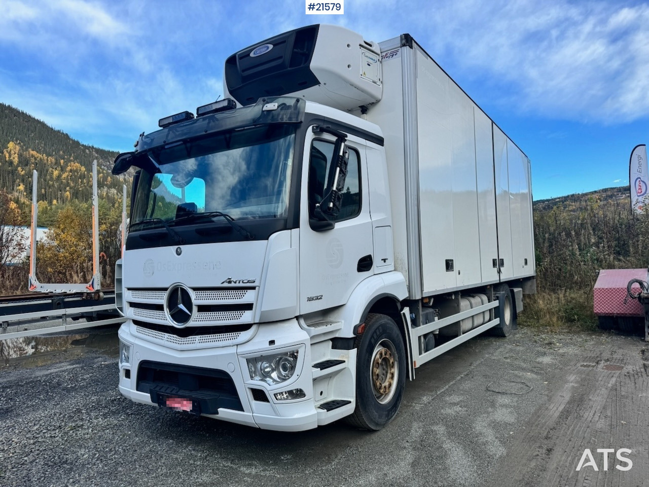 Mercedes-Benz Antos 1832 m/ Full sideåpning og Kjøl/frys. - Skříňový nákladní auto: obrázok 1 Mercedes-Benz Antos 1832 m/ Full sideåpning og Kjøl/frys. - Skříňový nákladní auto: obrázok 1