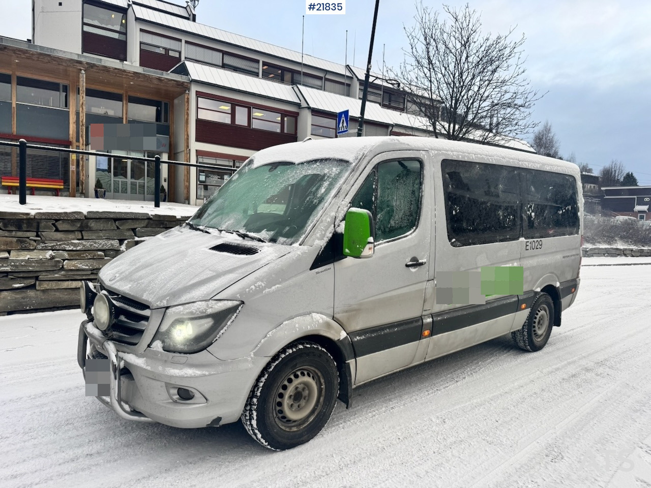 Mercedes Sprinter 316 Minibuss. 9 seter og Rullestolrampe. SE VIDEO - Minibus, Mikrobus: obrázok 1 Mercedes Sprinter 316 Minibuss. 9 seter og Rullestolrampe. SE VIDEO - Minibus, Mikrobus: obrázok 1
