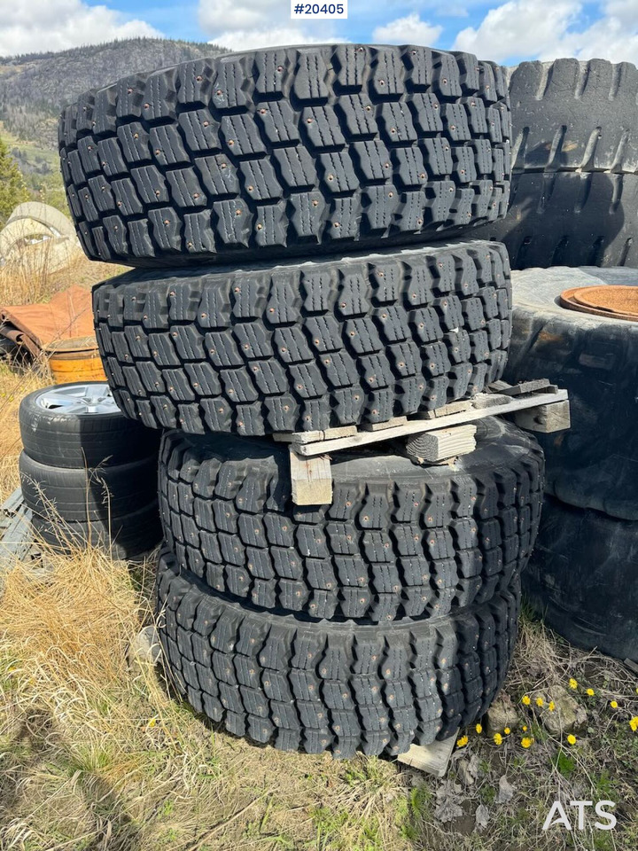 Michelin vinterdekk m/ felg - Pneumatiky a disky pre Stavebné stroje: obrázok 5 Michelin vinterdekk m/ felg - Pneumatiky a disky pre Stavebné stroje: obrázok 5