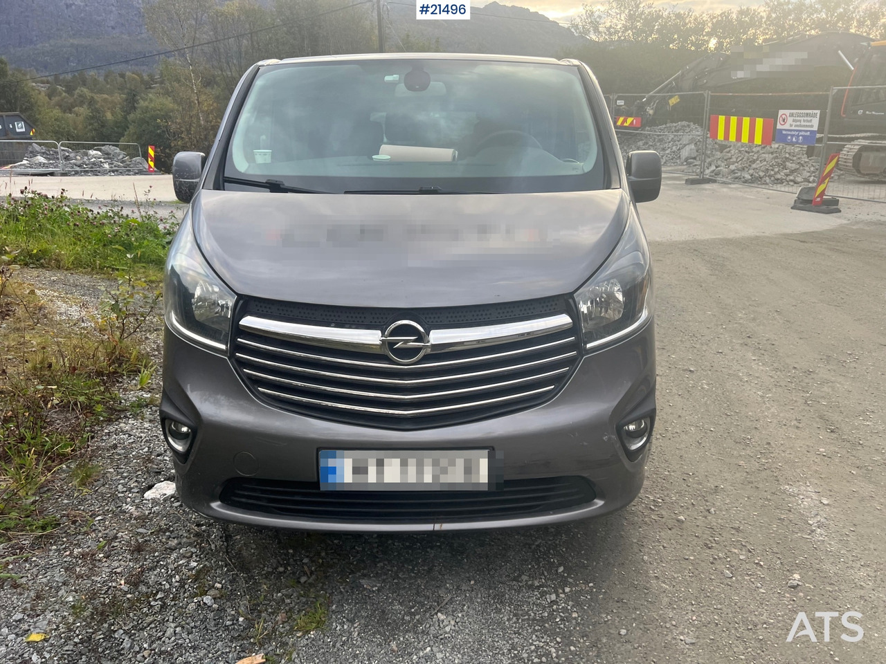 Opel VIVARO - Mikrobus: obrázok 3 Opel VIVARO - Mikrobus: obrázok 3
