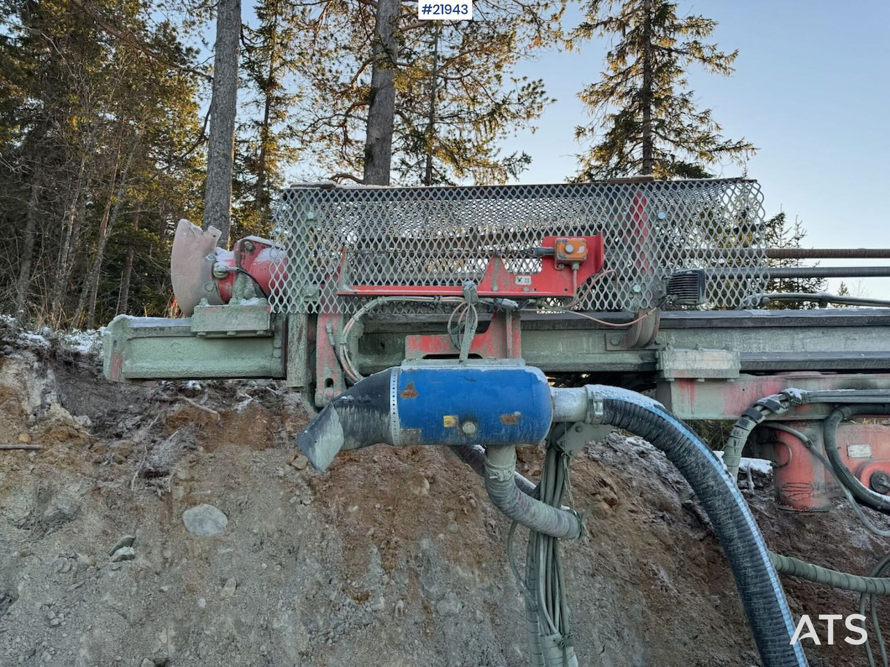 Vrtné príslušenstvo Sandvik Dino DC400RI Borerigg. Overhalt motor og hammer SE VIDEO: obrázok 22 Vrtné príslušenstvo Sandvik Dino DC400RI Borerigg. Overhalt motor og hammer SE VIDEO: obrázok 22