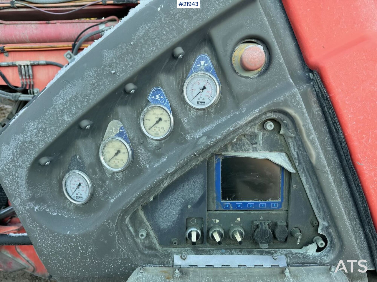 Vrtné príslušenstvo Sandvik Dino DC400RI Borerigg. Overhalt motor og hammer SE VIDEO: obrázok 28 Vrtné príslušenstvo Sandvik Dino DC400RI Borerigg. Overhalt motor og hammer SE VIDEO: obrázok 28