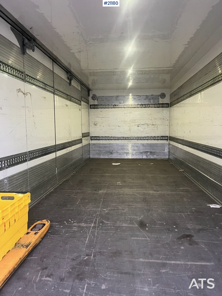 Scania P250 - Skříňový nákladní auto: obrázok 5 Scania P250 - Skříňový nákladní auto: obrázok 5