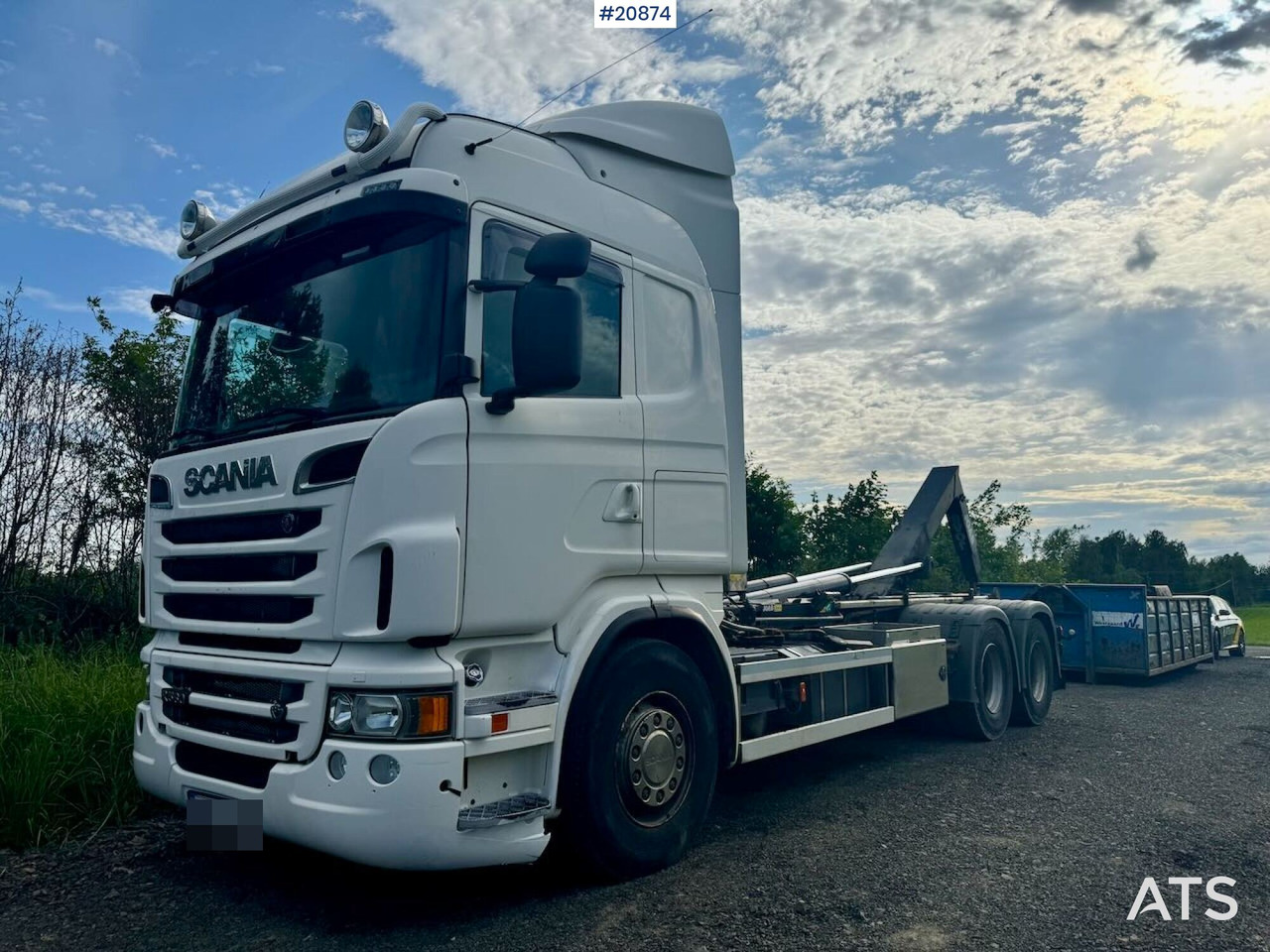 Scania R560 - Hákový nosič kontajnerov: obrázok 2 Scania R560 - Hákový nosič kontajnerov: obrázok 2