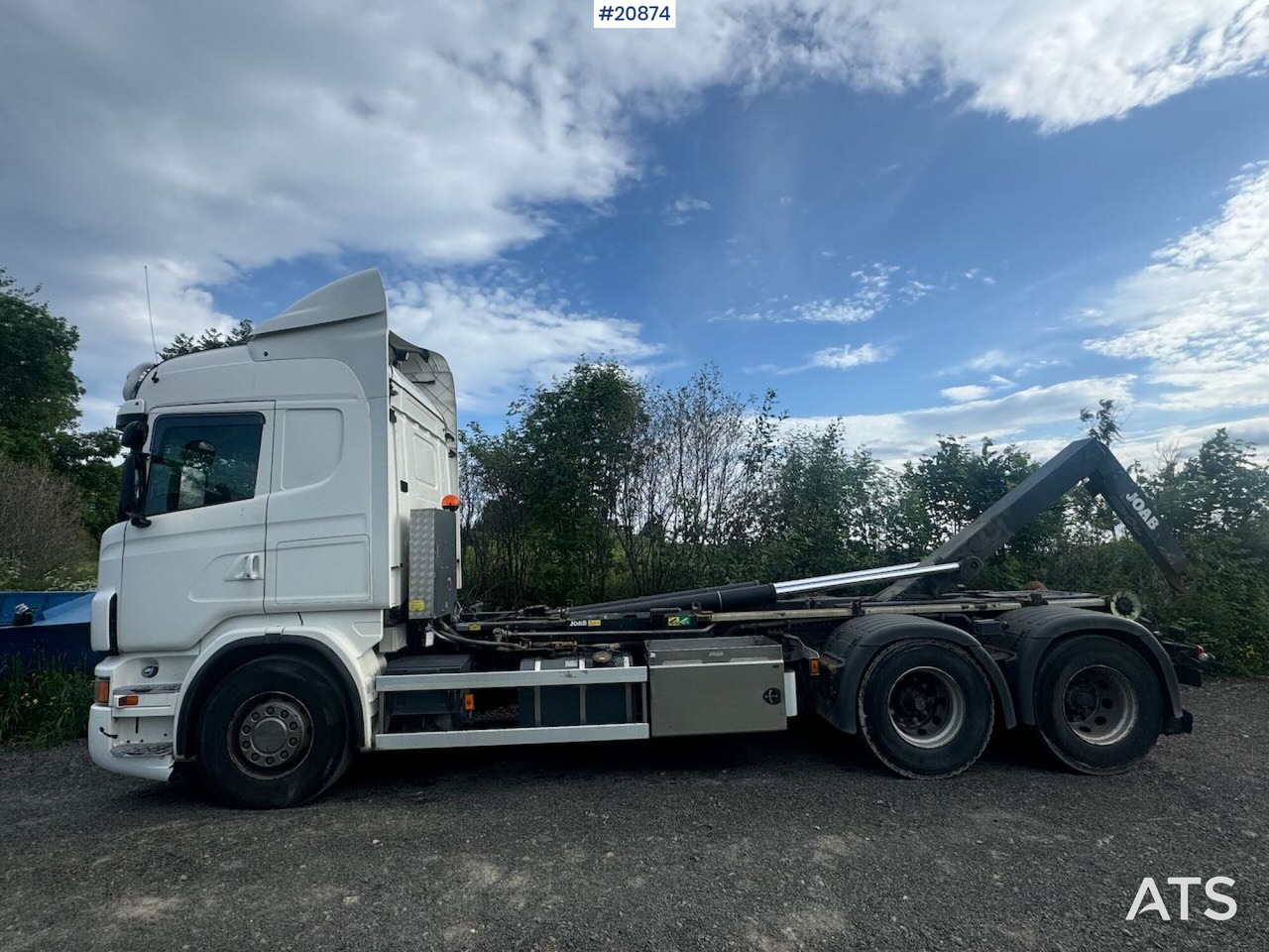 Scania R560 - Hákový nosič kontajnerov: obrázok 1 Scania R560 - Hákový nosič kontajnerov: obrázok 1