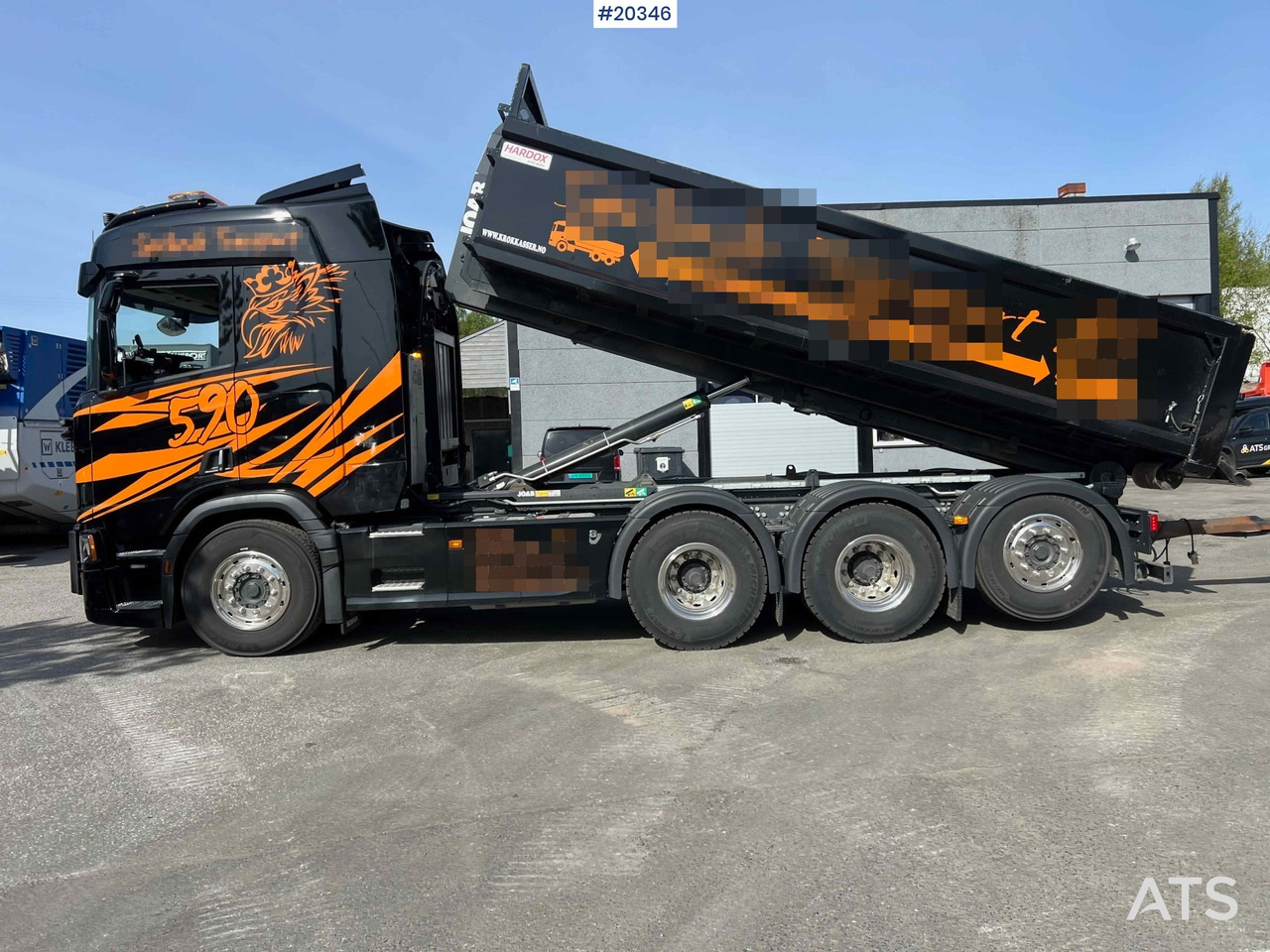 Scania R590 - Hákový nosič kontajnerov: obrázok 4 Scania R590 - Hákový nosič kontajnerov: obrázok 4