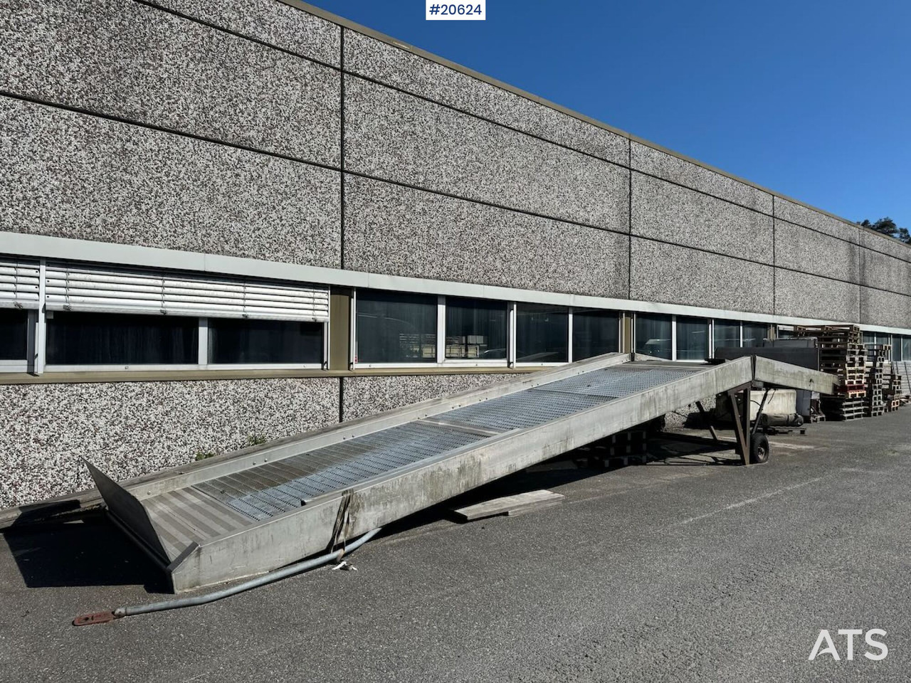 Truckrampe Truckrampe - Stavebné stroje: obrázok 1 Truckrampe Truckrampe - Stavebné stroje: obrázok 1