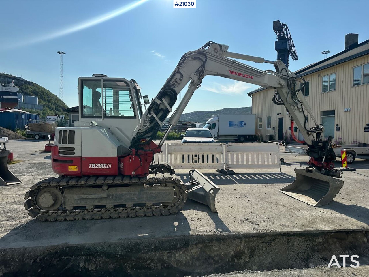 Takeuchi TB280FR - Mini rýpadlo: obrázok 4 Takeuchi TB280FR - Mini rýpadlo: obrázok 4