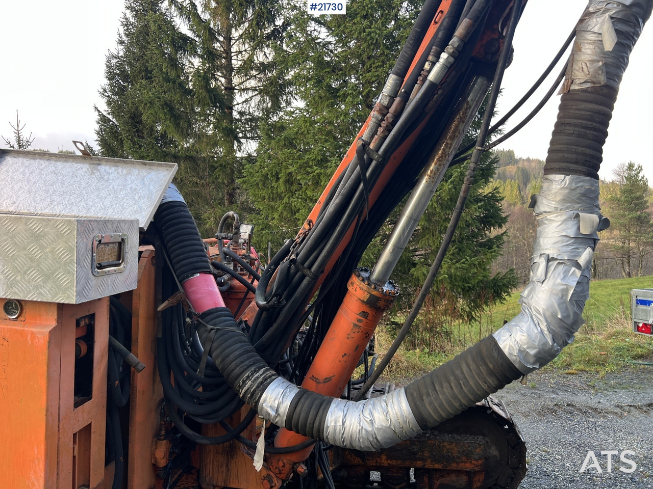 Vrtné príslušenstvo Tamrock DHA400 Borerigg m/ HLR 438L hammer: obrázok 23