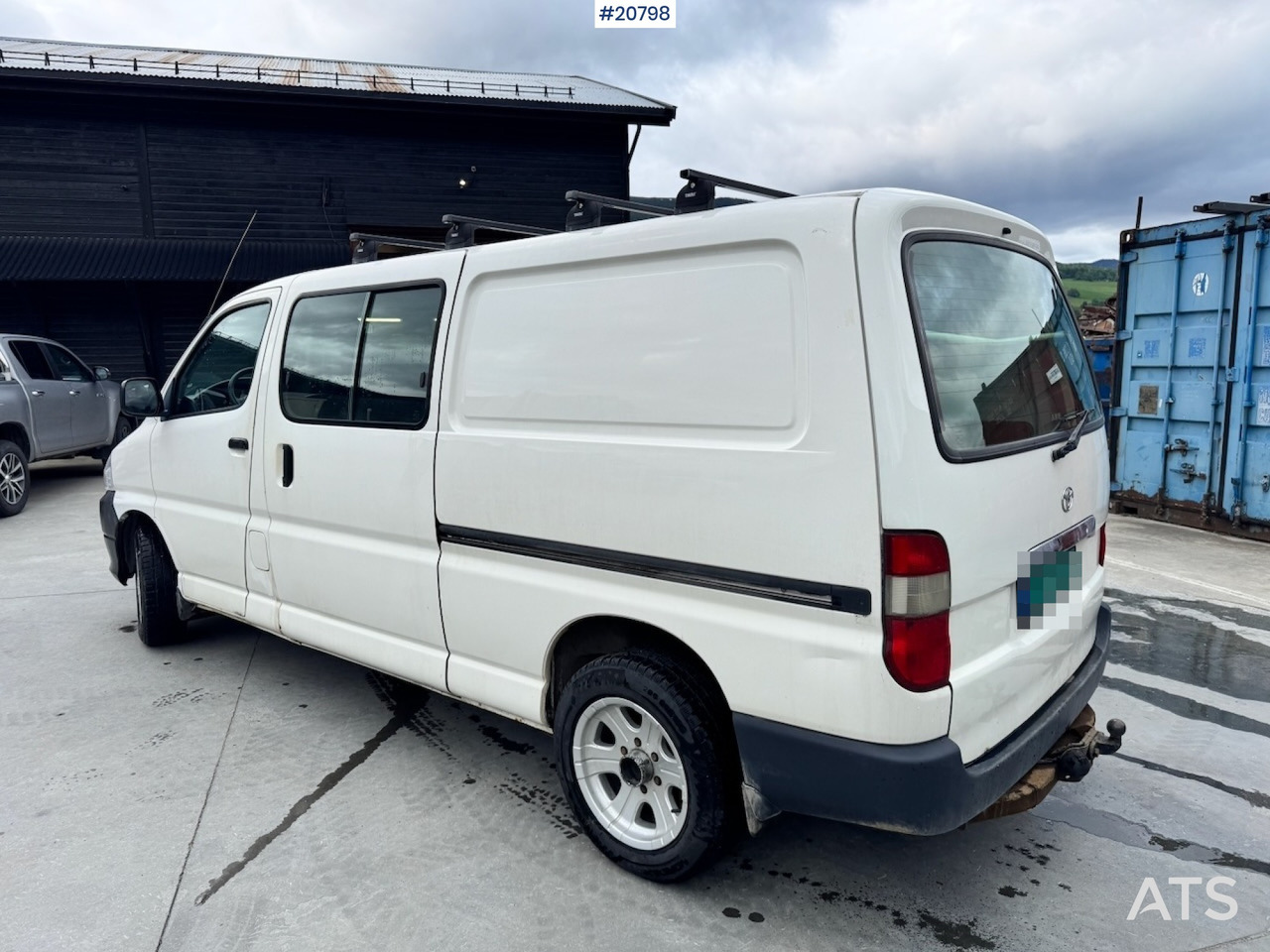 Toyota Hiace - Furgon: obrázok 3 Toyota Hiace - Furgon: obrázok 3