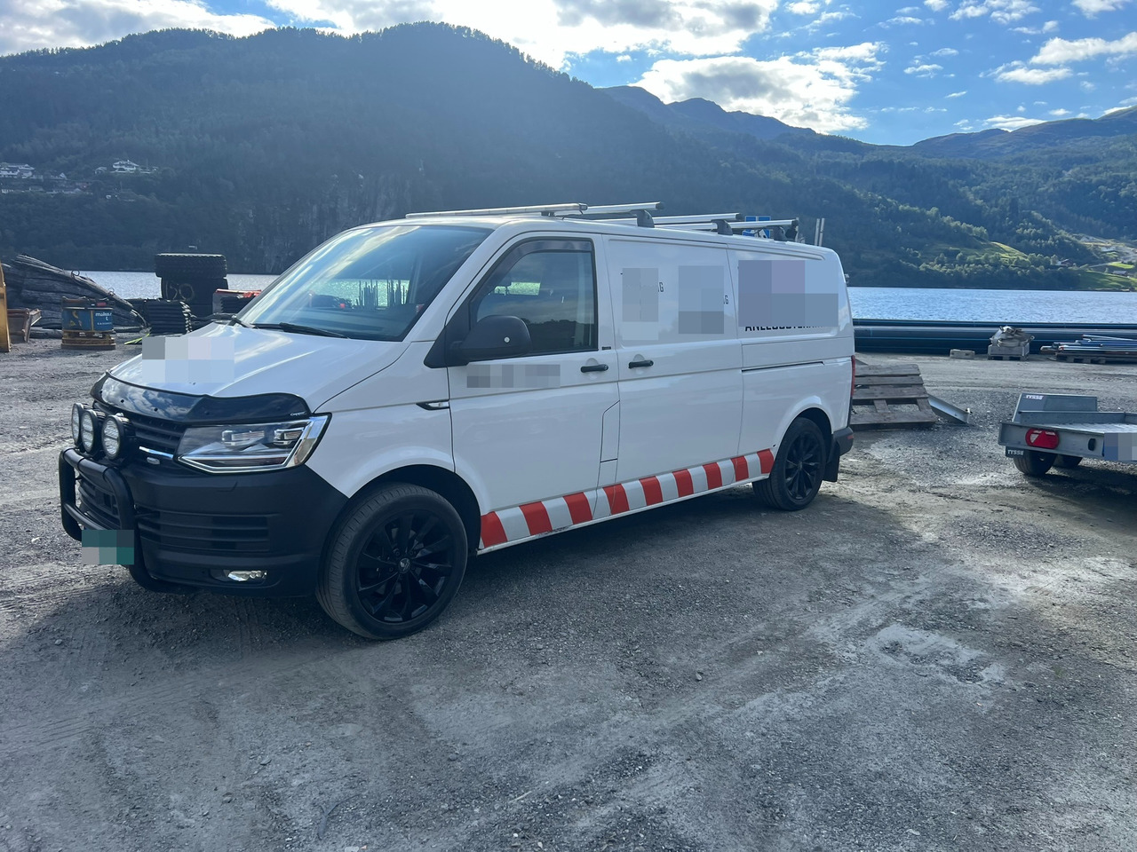 Volkswagen TRANSPORTER - Furgon: obrázok 1 Volkswagen TRANSPORTER - Furgon: obrázok 1