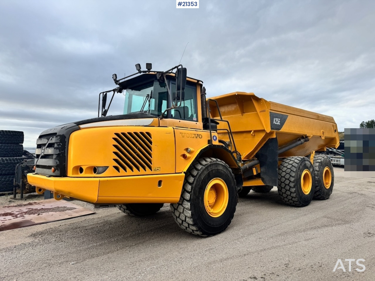 Volvo A25E - Ťahačový kĺbový damper: obrázok 2 Volvo A25E - Ťahačový kĺbový damper: obrázok 2