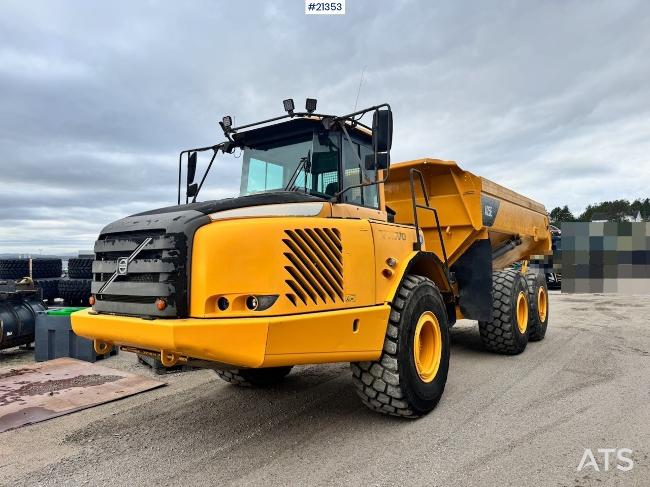 Volvo A25E - Ťahačový kĺbový damper: obrázok 1 Volvo A25E - Ťahačový kĺbový damper: obrázok 1