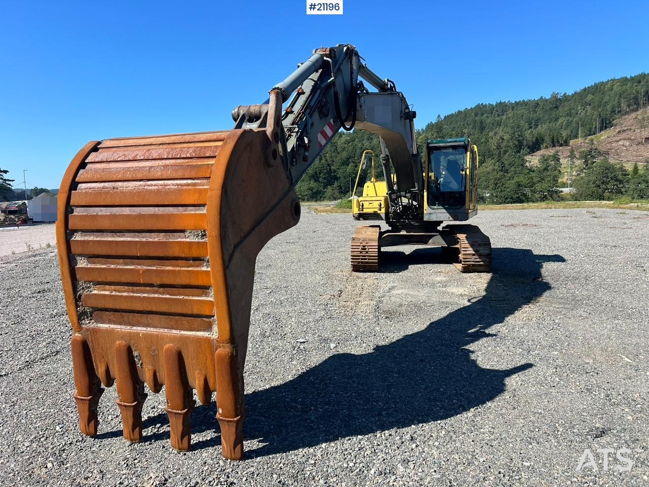 Pásové rýpadlo Volvo EC240: obrázok 16 Pásové rýpadlo Volvo EC240: obrázok 16