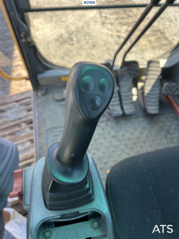 Pásové rýpadlo Volvo EC240: obrázok 27 Pásové rýpadlo Volvo EC240: obrázok 27