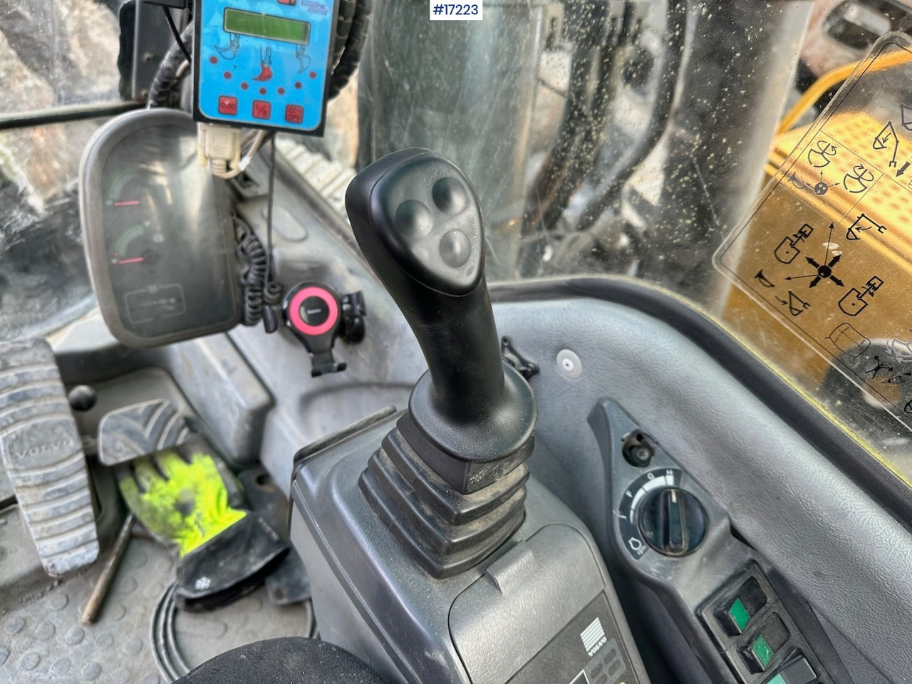 Rýpadlo Volvo EW160B: obrázok 41