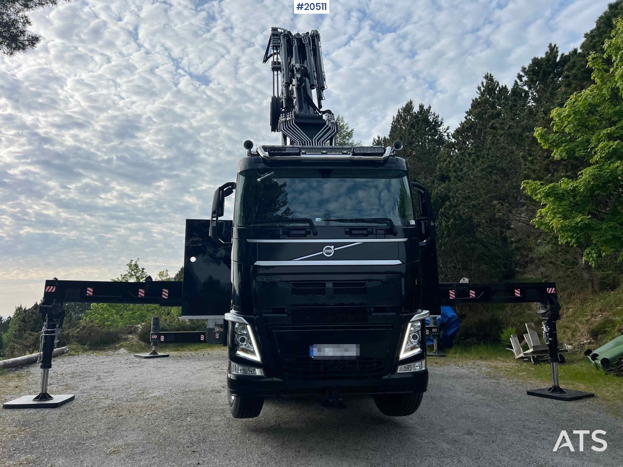 Volvo FH 540 8x2 Kranbil m/ 2021 165 t/m HIDROKON kran m/ jibb og vinsj og enn masse utstyr! SE VIDEO - Auto s hydraulickou rukou: obrázok 3 Volvo FH 540 8x2 Kranbil m/ 2021 165 t/m HIDROKON kran m/ jibb og vinsj og enn masse utstyr! SE VIDEO - Auto s hydraulickou rukou: obrázok 3