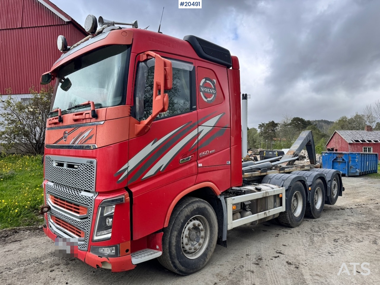 Volvo FH16 650 - Hákový nosič kontajnerov: obrázok 2 Volvo FH16 650 - Hákový nosič kontajnerov: obrázok 2