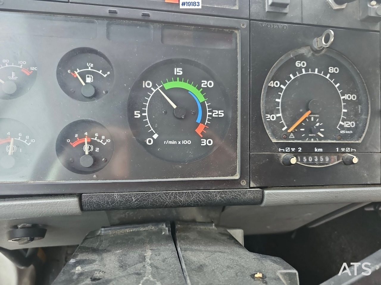 Volvo FL6 - Valníkový/ Plošinový nákladný automobil: obrázok 5 Volvo FL6 - Valníkový/ Plošinový nákladný automobil: obrázok 5