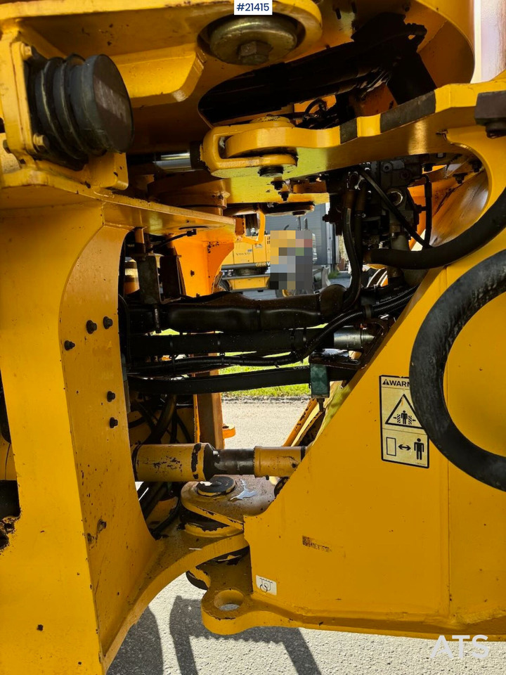 Kolesový nakladač Volvo L110E: obrázok 15