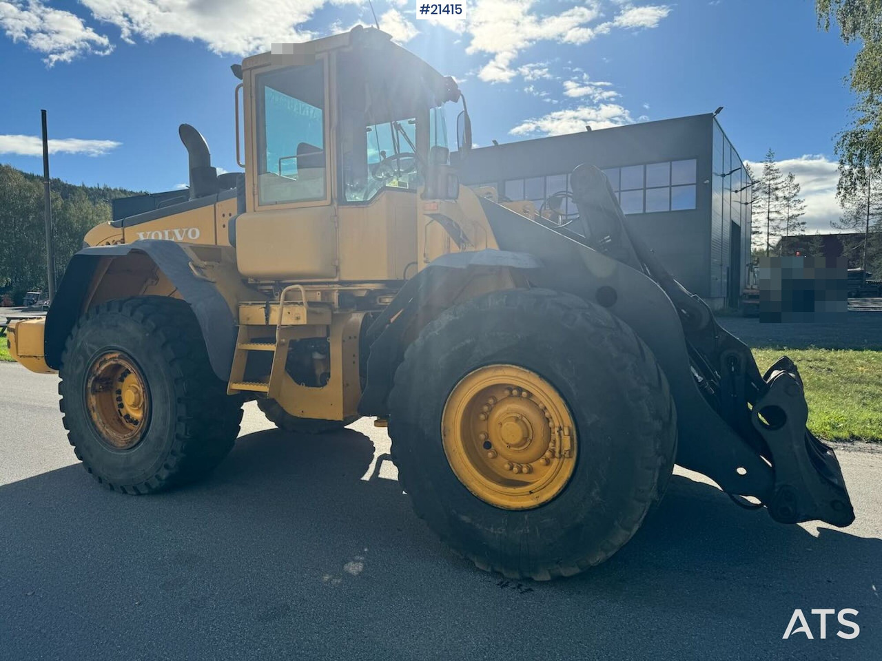 Kolesový nakladač Volvo L110E: obrázok 10