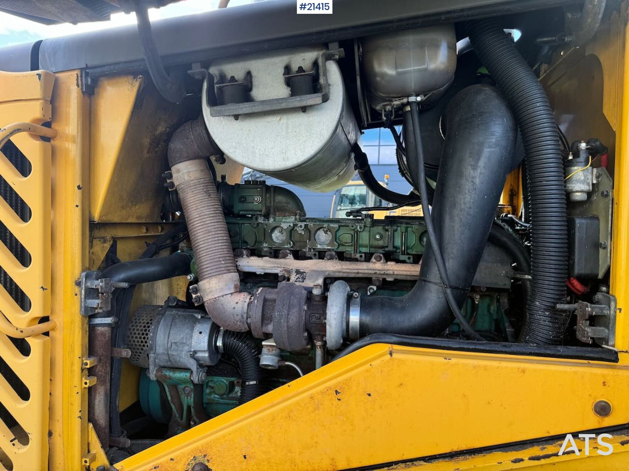 Kolesový nakladač Volvo L110E: obrázok 40