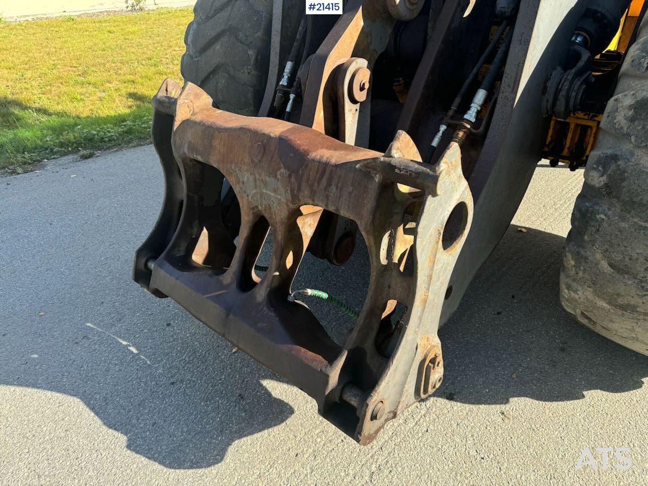 Kolesový nakladač Volvo L110E: obrázok 25