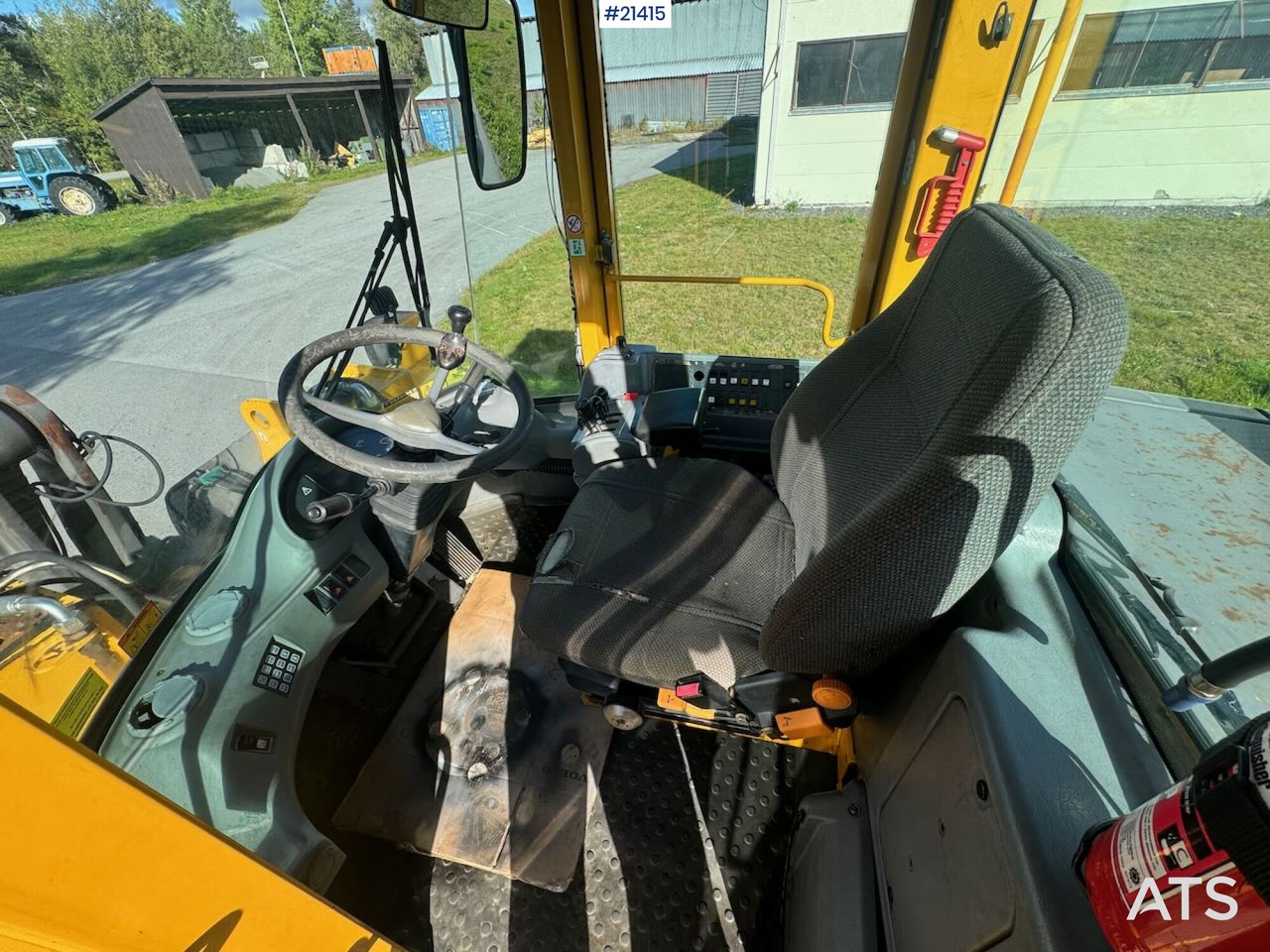 Kolesový nakladač Volvo L110E: obrázok 29