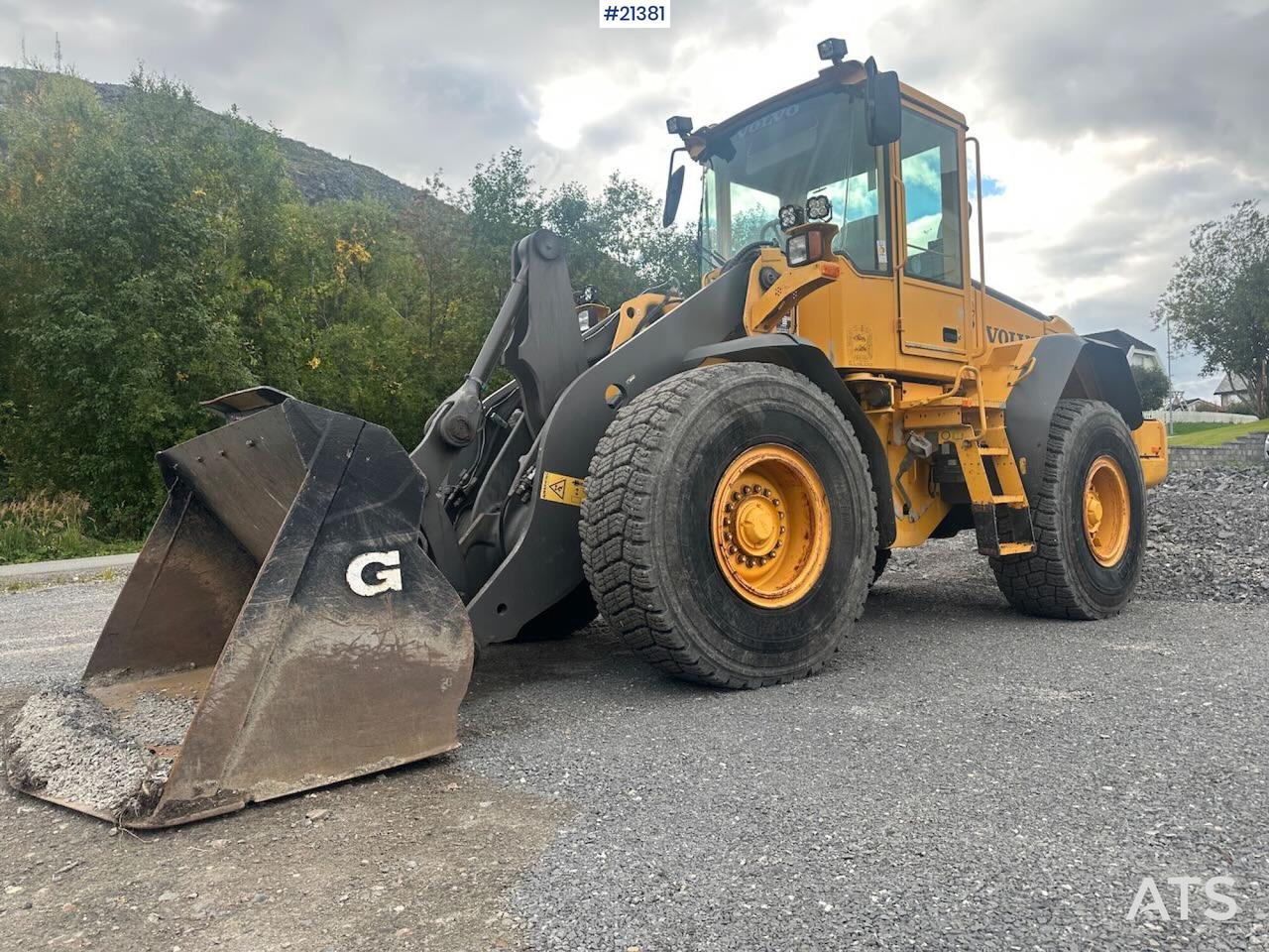 Volvo L90E - Kolesový nakladač: obrázok 2 Volvo L90E - Kolesový nakladač: obrázok 2