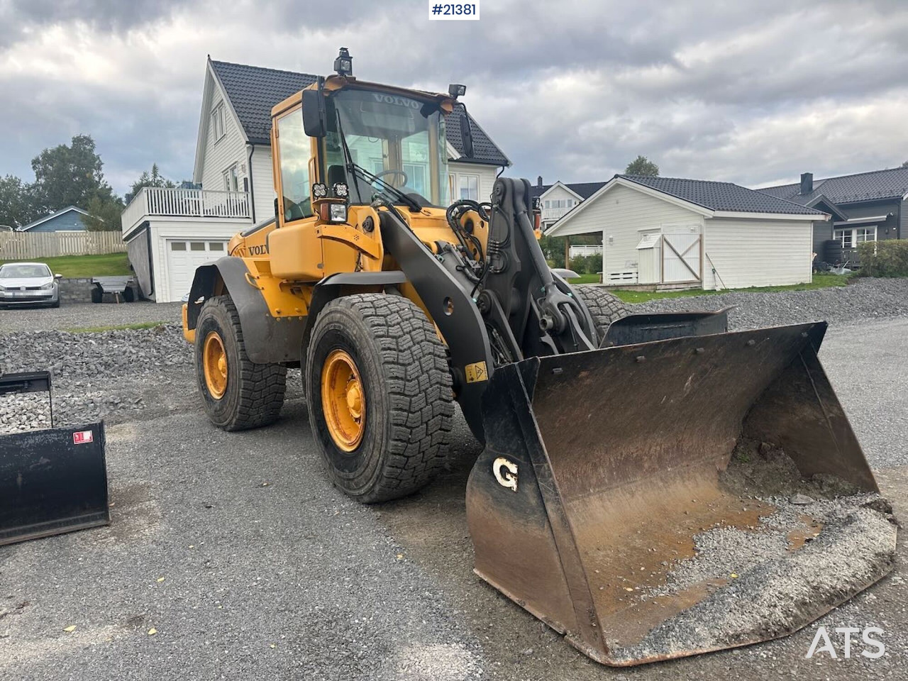 Volvo L90E - Kolesový nakladač: obrázok 4 Volvo L90E - Kolesový nakladač: obrázok 4