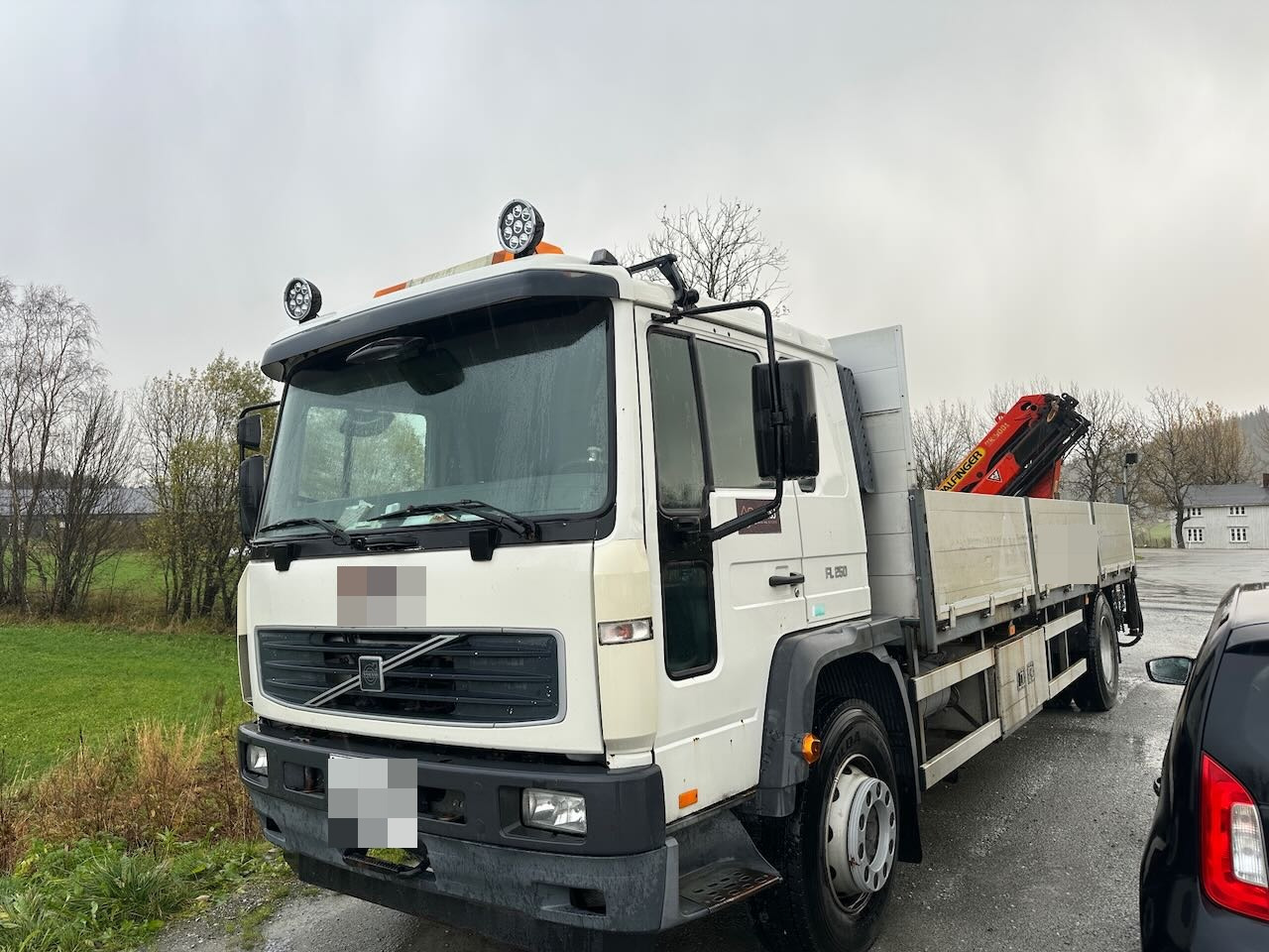 Volvo Volvo - Auto s hydraulickou rukou: obrázok 3 Volvo Volvo - Auto s hydraulickou rukou: obrázok 3